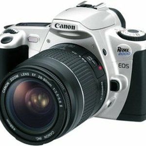 Canon EOS Rebel 2000 35mm Film SLR Camera